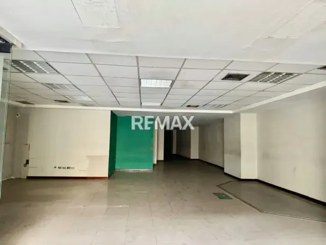 En venta Local Comercial , El Silencio 342,76 M². - 11