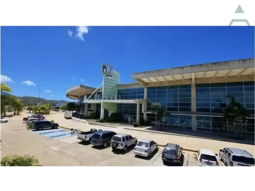Se alquila Locales comerciales desde 50m² a 500m² Parque Costa Azul