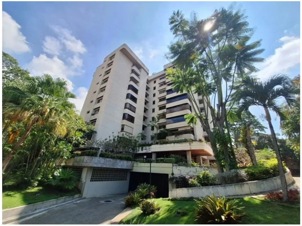 Vendo amplio apartamento 264m2 en Los Chorros