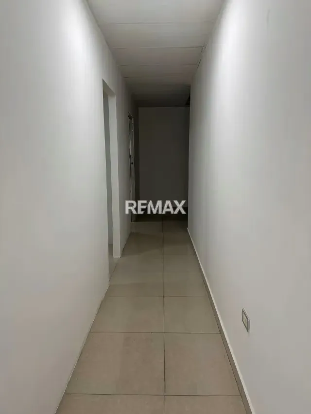 ALQUILO LOCAL COMERCIAL MILENIUM PISO 1 - 7