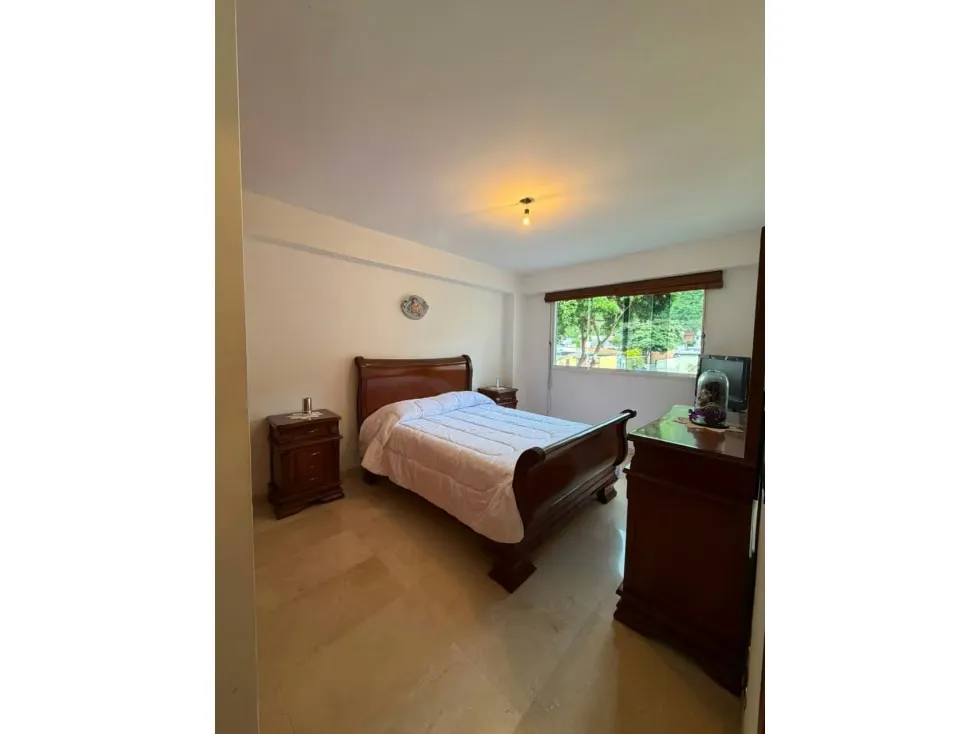 Vendo apartamento 90m2 La Trinidad 6530 - 8