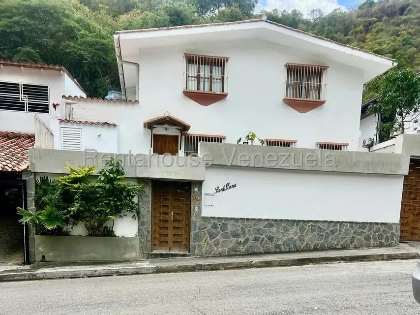 Casa (1 Nivel) en Venta en Santa Sofia, Distrito Metropolitano