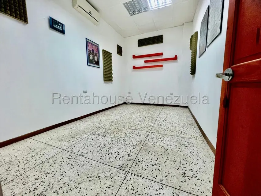 Casa (1 Nivel) en Venta en Santa Sofia, Distrito Metropolitano - 6