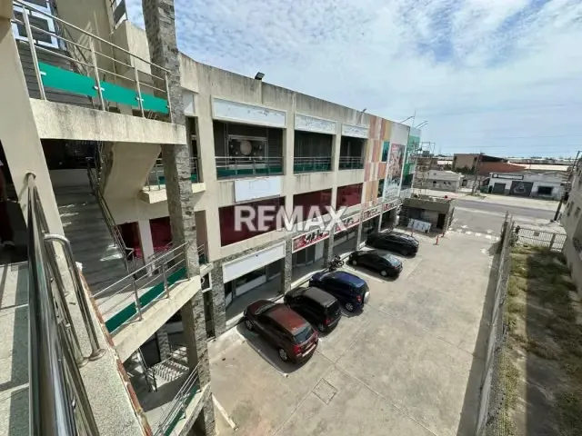 ¡Tu próximo punto de negocio al mejor precio! Local en alquiler en CC KJ – Calle Trujillo, Ciudad Ojeda