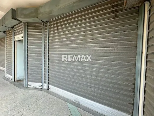 ¡Tu próximo punto de negocio al mejor precio! Local en alquiler en CC KJ – Calle Trujillo, Ciudad Ojeda - 3
