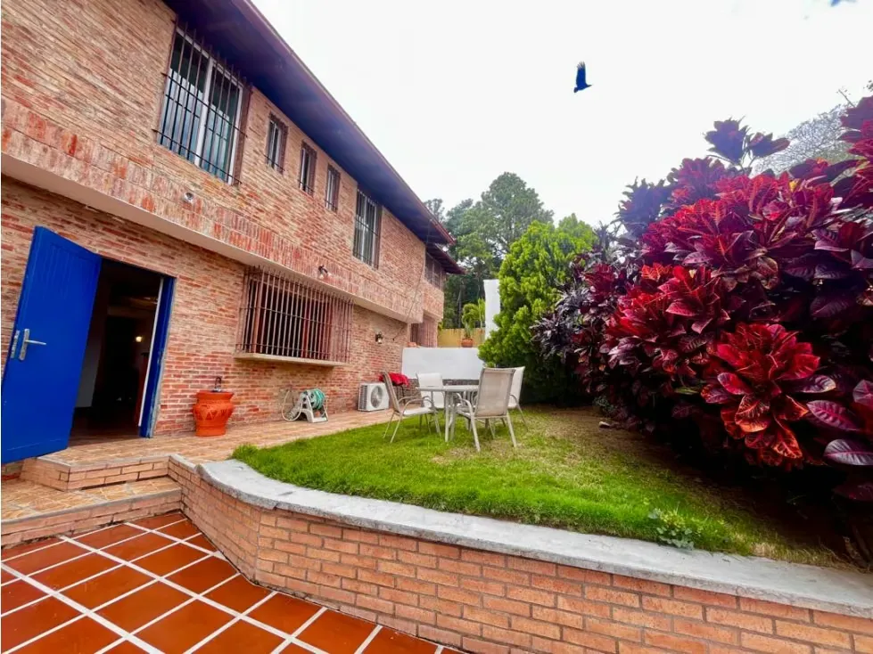 Venta de impecable Casa en La Lagunita - 3