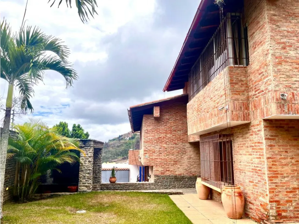 Venta de impecable Casa en La Lagunita - 4