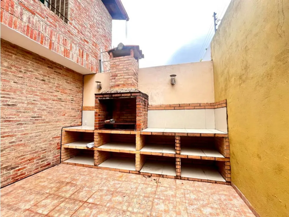 Venta de impecable Casa en La Lagunita - 8