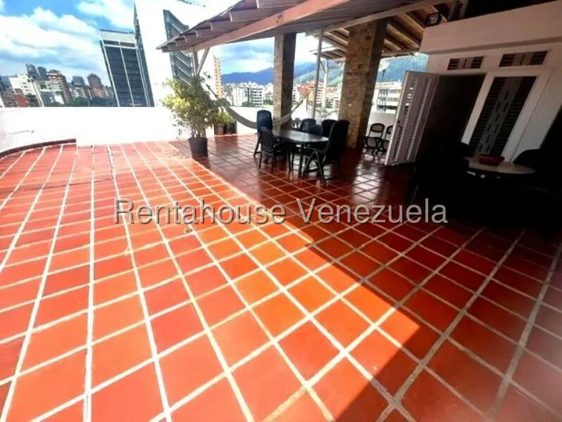 Apartamento (Duplex) en Alquiler en La Campiña, Distrito Metropolitano - 21