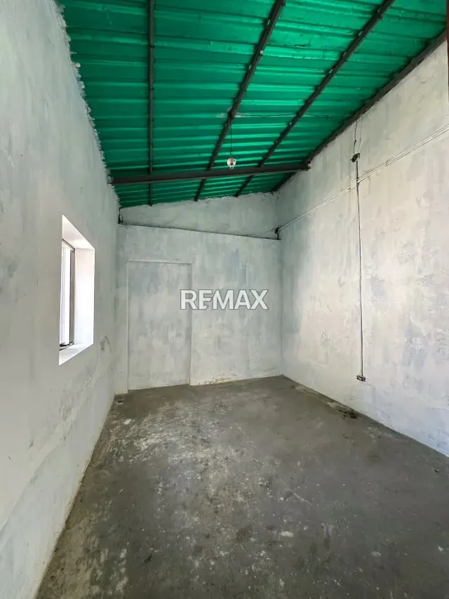 Amplia Casa En Venta En San Blas - 4