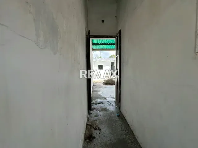 Amplia Casa En Venta En San Blas - 5