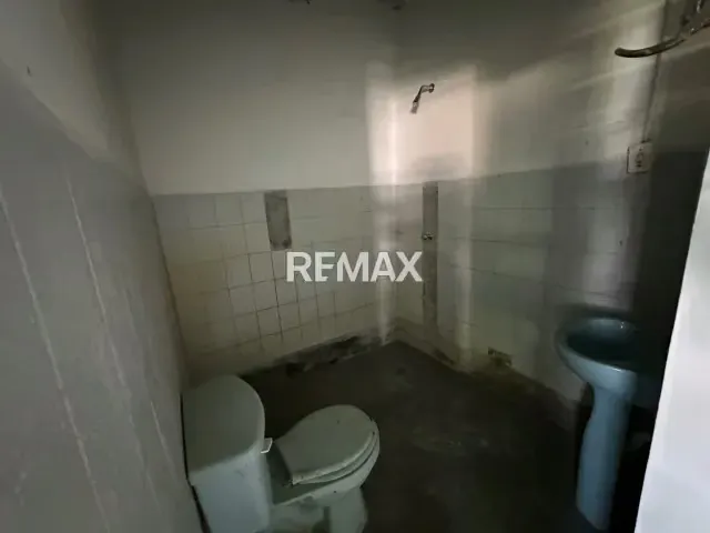 Amplia Casa En Venta En San Blas - 8