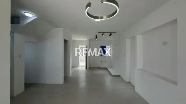 Venta Quinta Moderna Sector la Castellana urbanización Las Trinitarias - 4