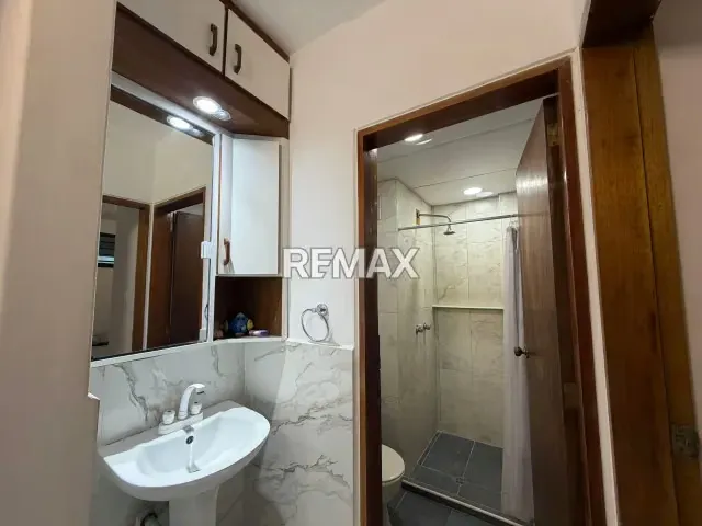 SE VENDE COMODO APARTAMENTO DE 46,61 M2 CON VISTA AL MAR EN EL CONJUNTO VARADERO PLAZA. - 6