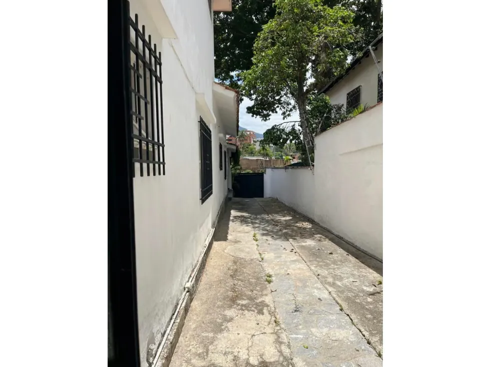 Se alquila casa 480m2 Altamira 8908 - 8