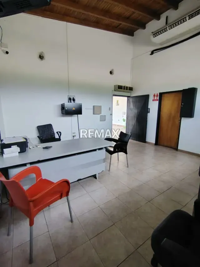 SE VENDE ESTACION DE SERVICIO GUARUMITO - 5