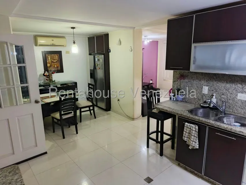 Casa (Duplex) en Venta en El Castillejo, Miranda - 12
