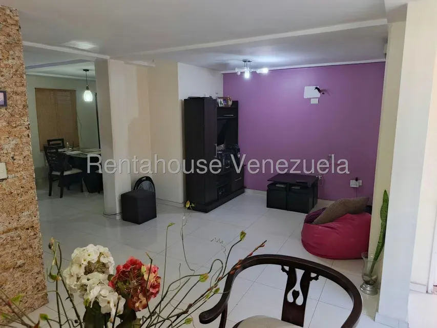 Casa (Duplex) en Venta en El Castillejo, Miranda - 3
