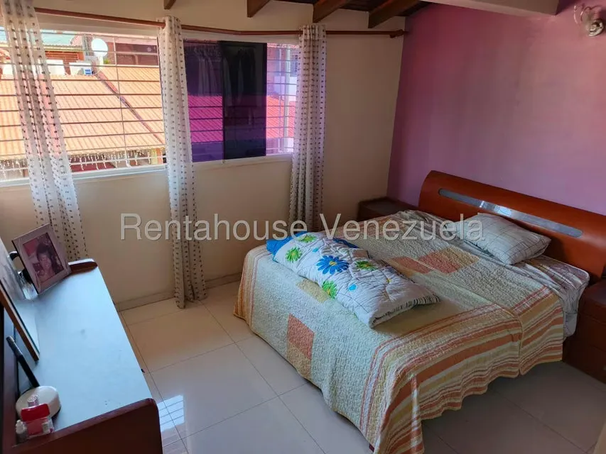 Casa (Duplex) en Venta en El Castillejo, Miranda - 8