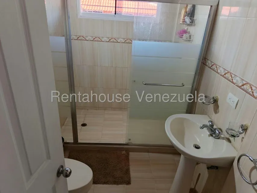 Casa (Duplex) en Venta en El Castillejo, Miranda - 9