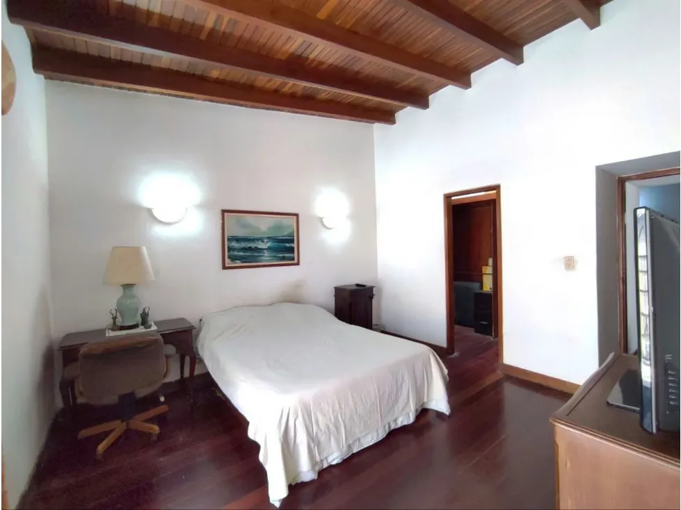 Vendo casa 241m2 La Lagunita 9912 - 19