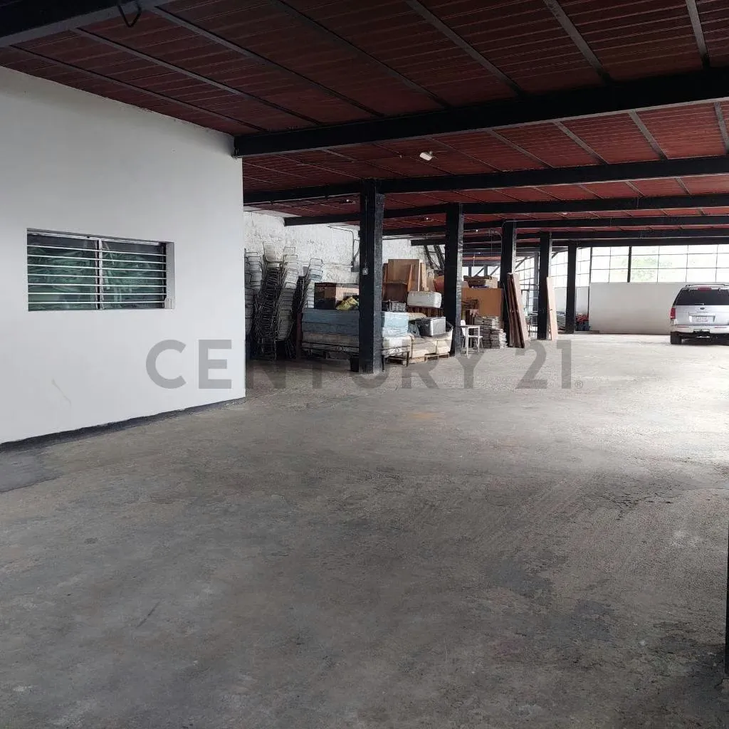 GALPÓN RECIÉN CONSTRUIDO CON VIVIENDA - 4