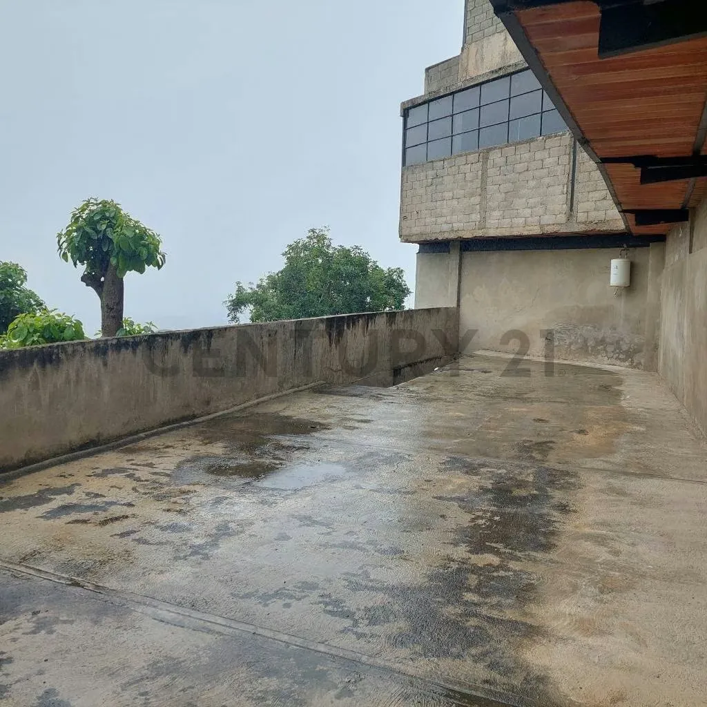 GALPÓN RECIÉN CONSTRUIDO CON VIVIENDA - 6