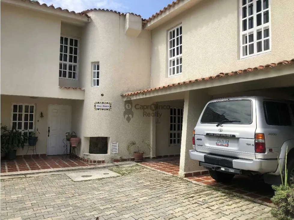 ALQUILER DE AMPLIO TOWNHOUSE TOTALMENTE AMOBLADO, CON POZO DE AGUA. - 16