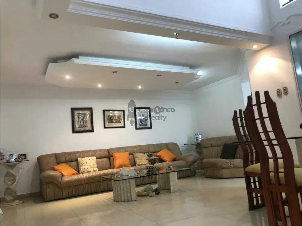 ALQUILER DE AMPLIO TOWNHOUSE TOTALMENTE AMOBLADO, CON POZO DE AGUA. - 9
