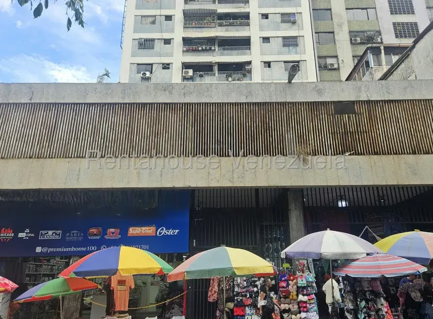 Local Comercial en Alquiler en Parroquia Santa Rosalia, Distrito Metropolitano - 2