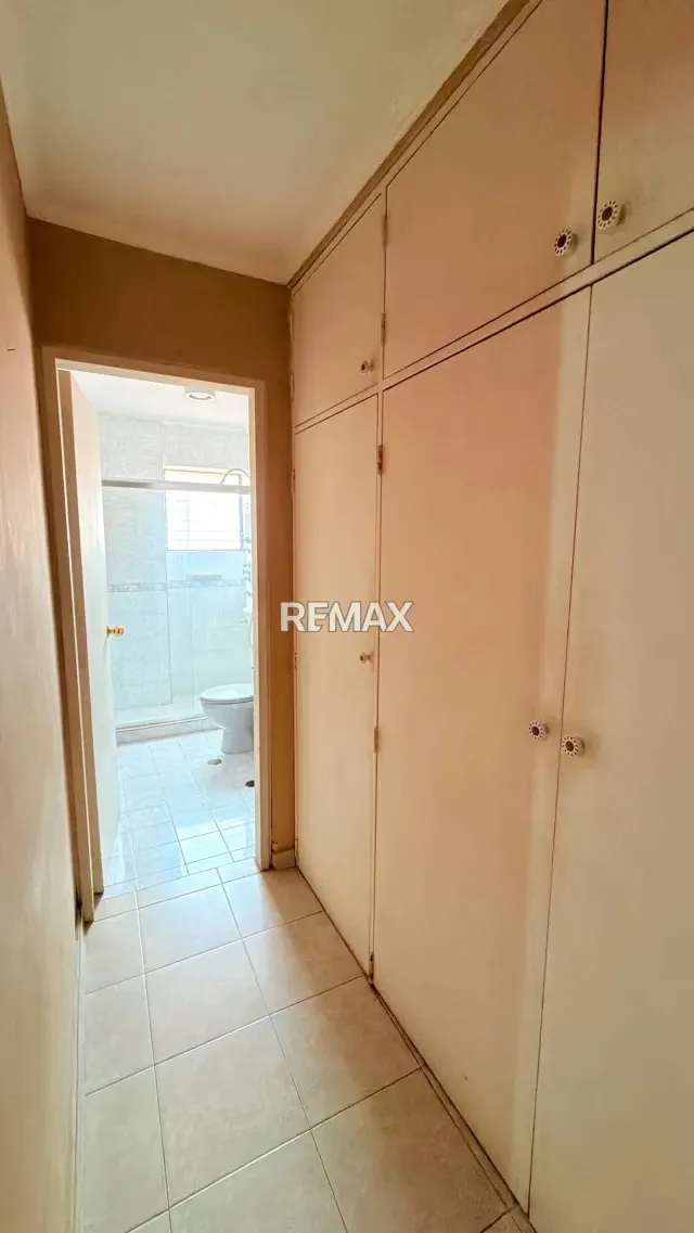 Amplio Apartamento en Venta Res Zafiro Urb El Parral mide - 7