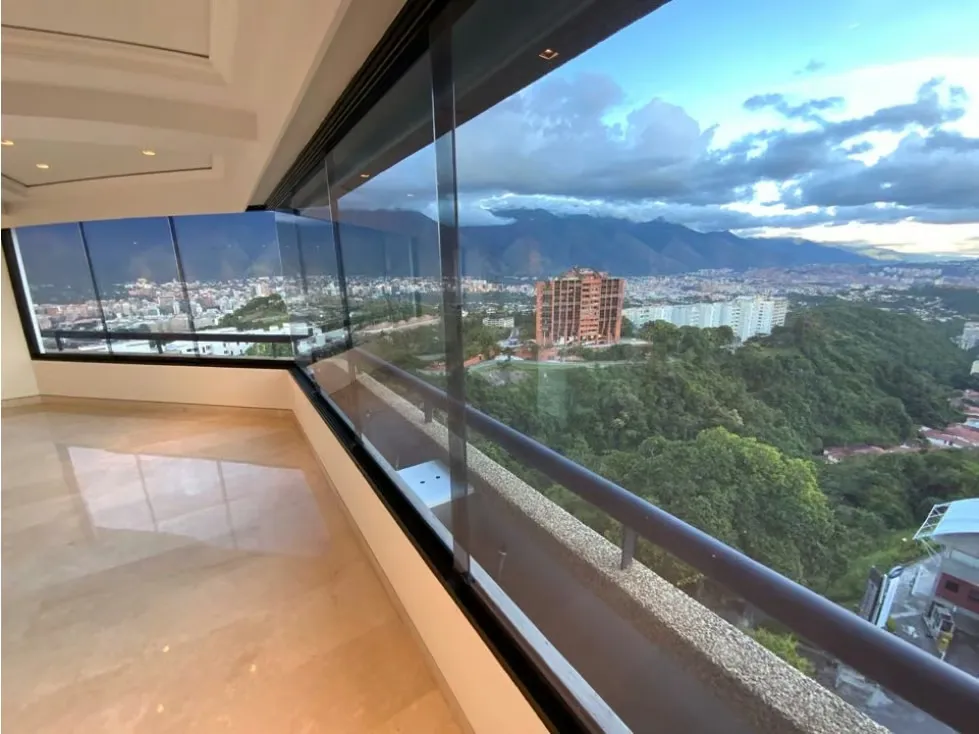 Vendo apto 300m2 3h+s/4b+s/3p San Román 8208
