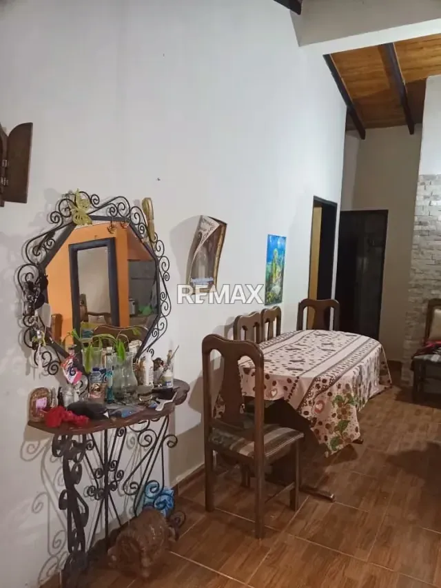 CASA EN EL JUNCO - 4