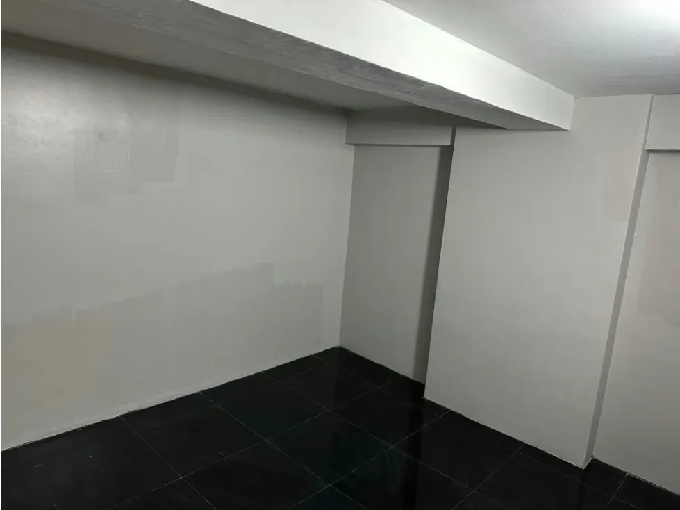 Vendo local comercial 123m2 Av Baralt 0411 - 8