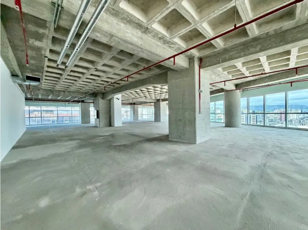 Se alquila oficina 300m2 Campo Alegre - 4