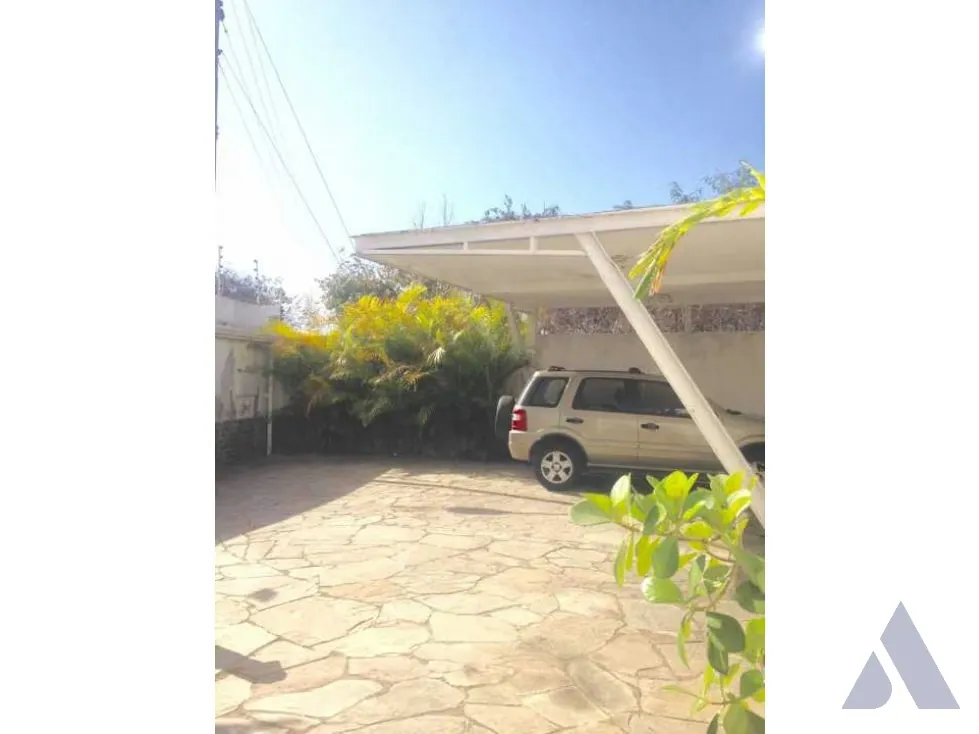 Vendo Casa 600m2 5h/4b/4p Bosques de la Lagunita 0158 - 2