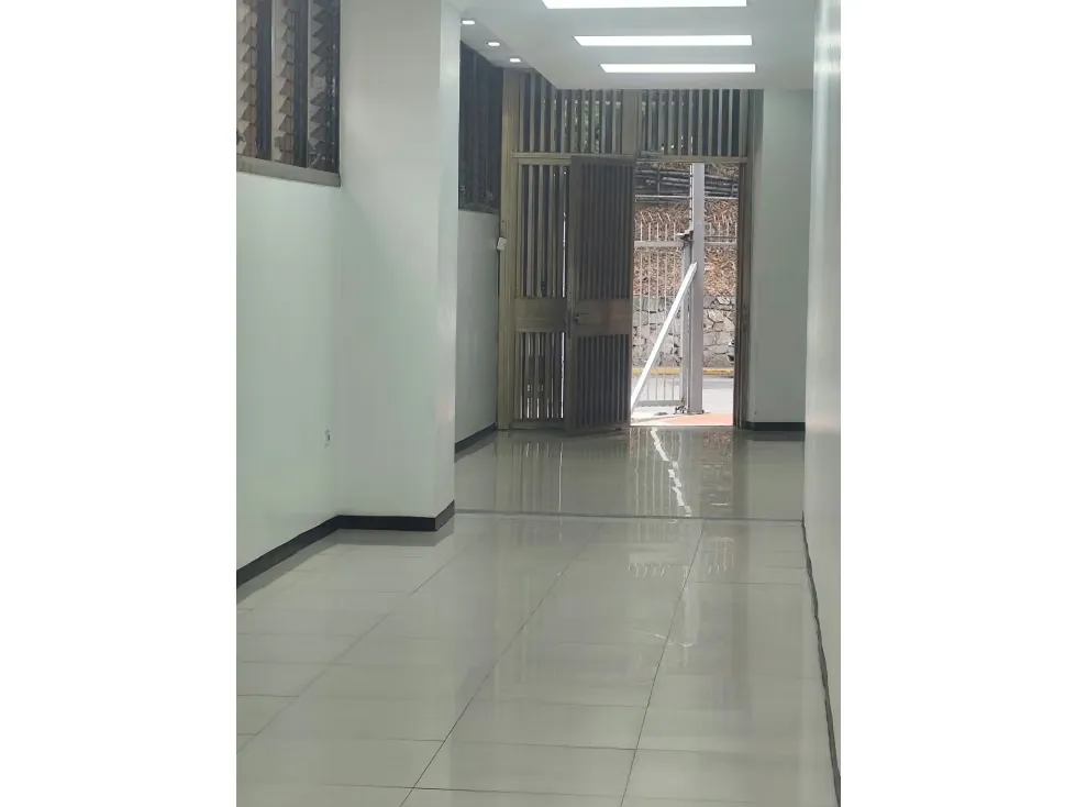 DEPÓSITO ALQUILER TORRE B.B. AV FCO DE MIRANDA 55 MTS2 - 7