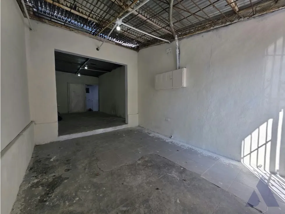 Alquilo local comercial a pie de calle 45m2 Santa Mónica 6201 - 5