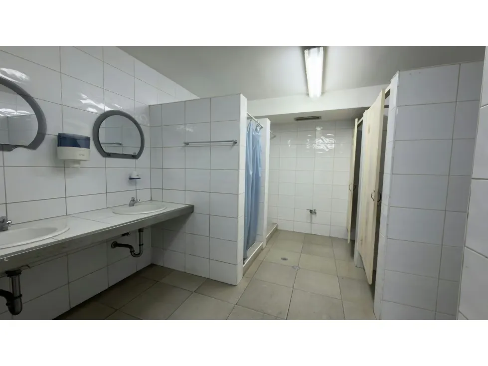 VENTA DE GALPÓN CON OFICINAS- ZONA INDUSTRIAL EL ENCANTADO - 19
