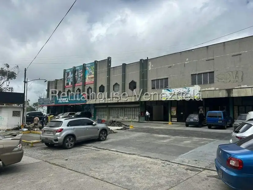 Comercial (Local Comercial) en Alquiler en Municipio Carrizal, Miranda