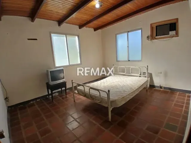 Se Vende Casa ideal como posada o fundo Estado Falcón - 5