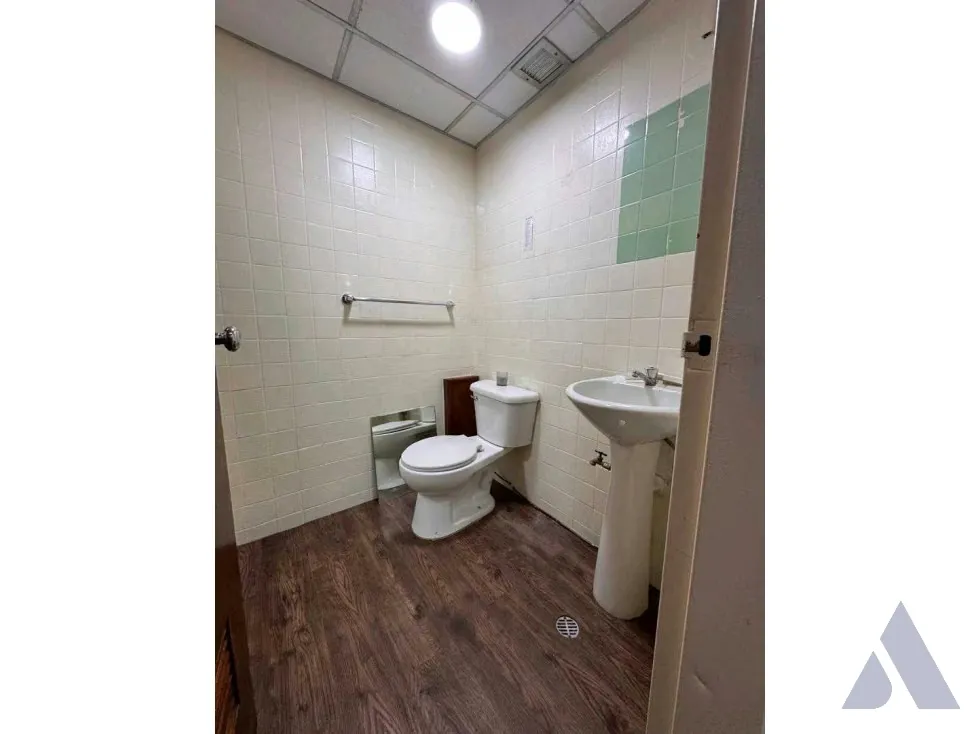 Se Vendé Local o Oficina Multicentro Macaracuay 42 m2 - 9