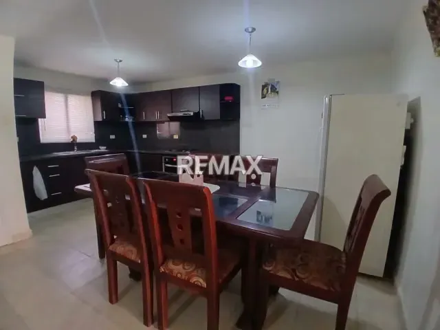 Se Alquila linda Casa en Urbanismo Privado Coro Edo Falcón - 2