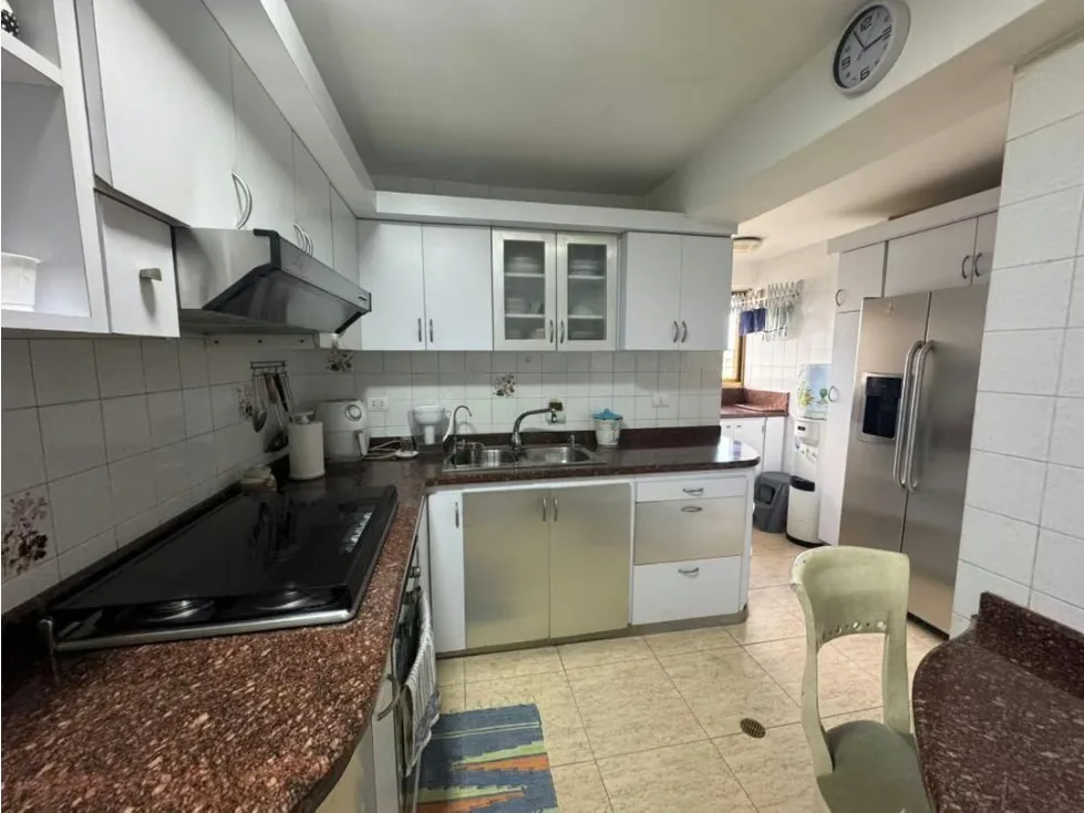 Se vende Apto 155m² 4h/2b.5b/3p La Alameda - 11