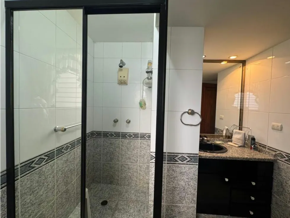 Se vende Apto 155m² 4h/2b.5b/3p La Alameda - 15