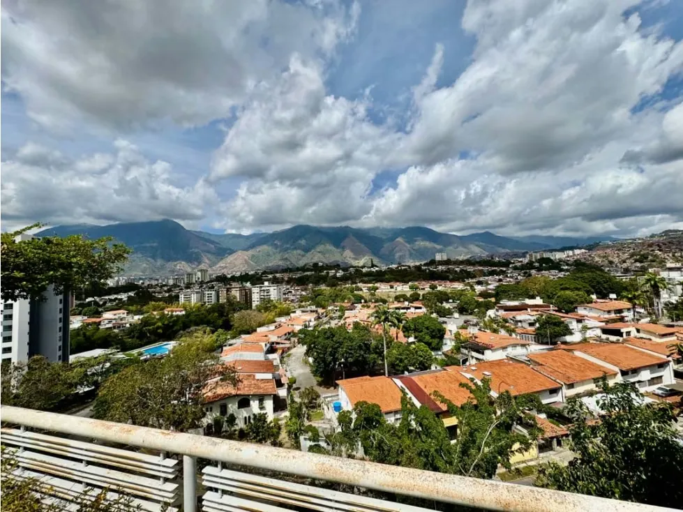 Se vende casa 4h+s/6b/4p Macaracuay - 3
