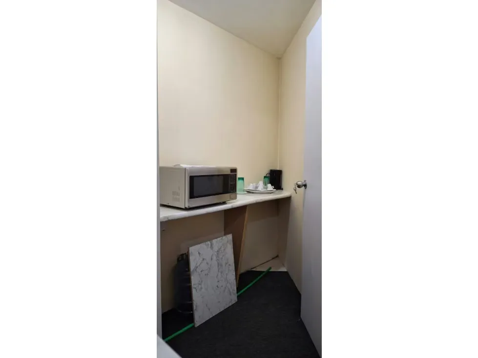 OFICINA LOS CORTIJOS 69 M2, 3 CUBICULOS Y 1 BAÑO - 13