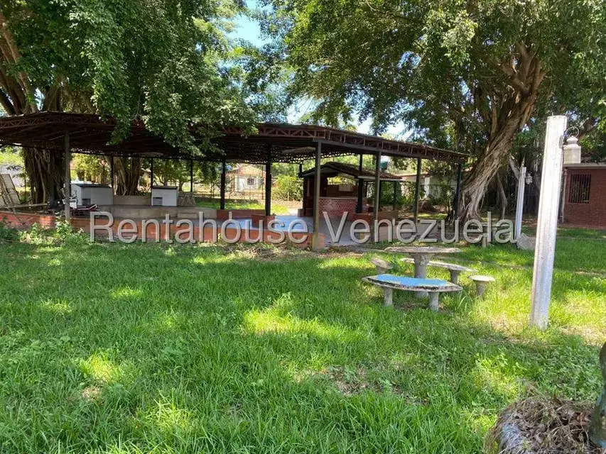 Terreno (Comercial) en Venta en Higuerote, Miranda - 15