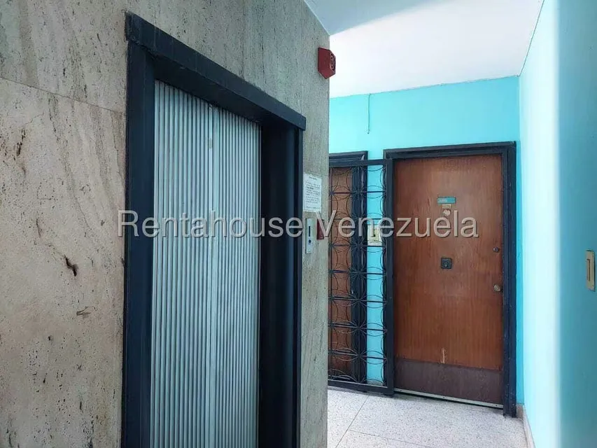 Apartamento (1 Nivel) en Venta en El Bosque, Distrito Metropolitano - 15