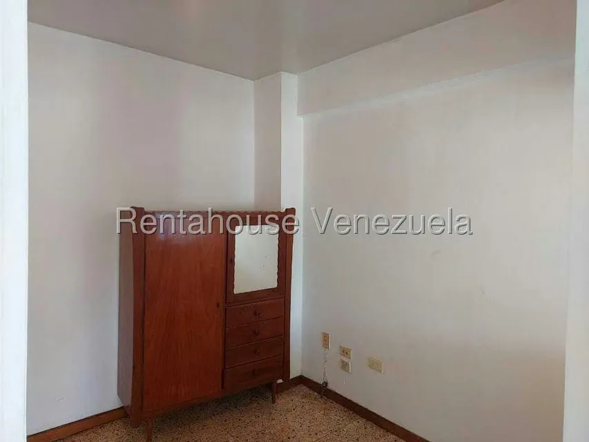 Apartamento (1 Nivel) en Venta en El Bosque, Distrito Metropolitano - 7